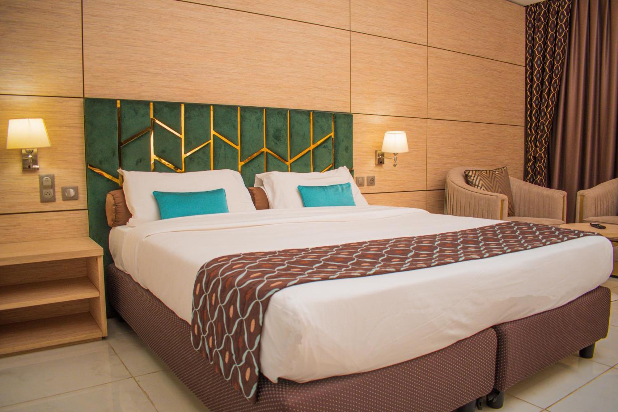 Hotel Sarakawa Lomé Eksteriør billede