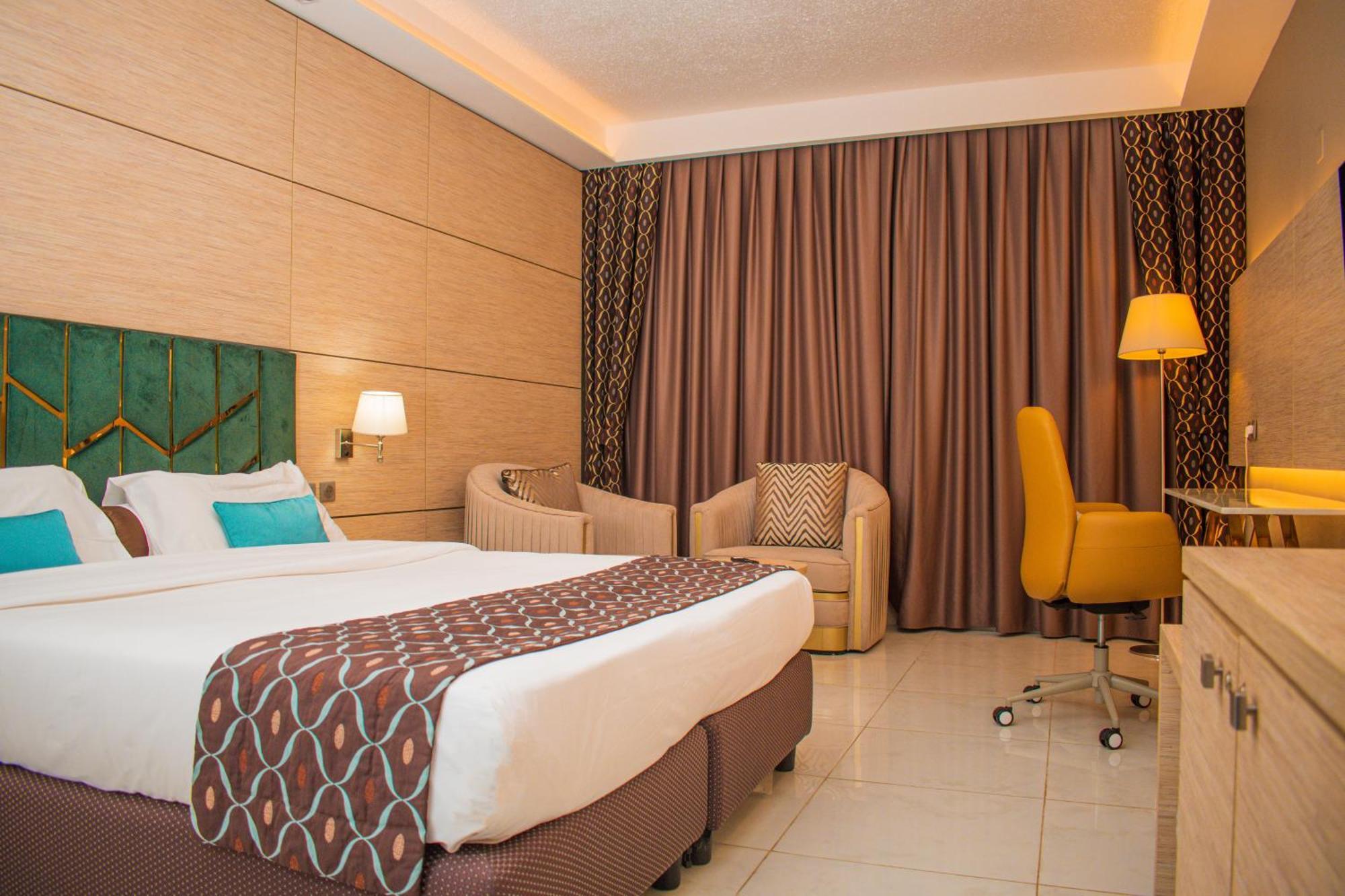 Hotel Sarakawa Lomé Eksteriør billede