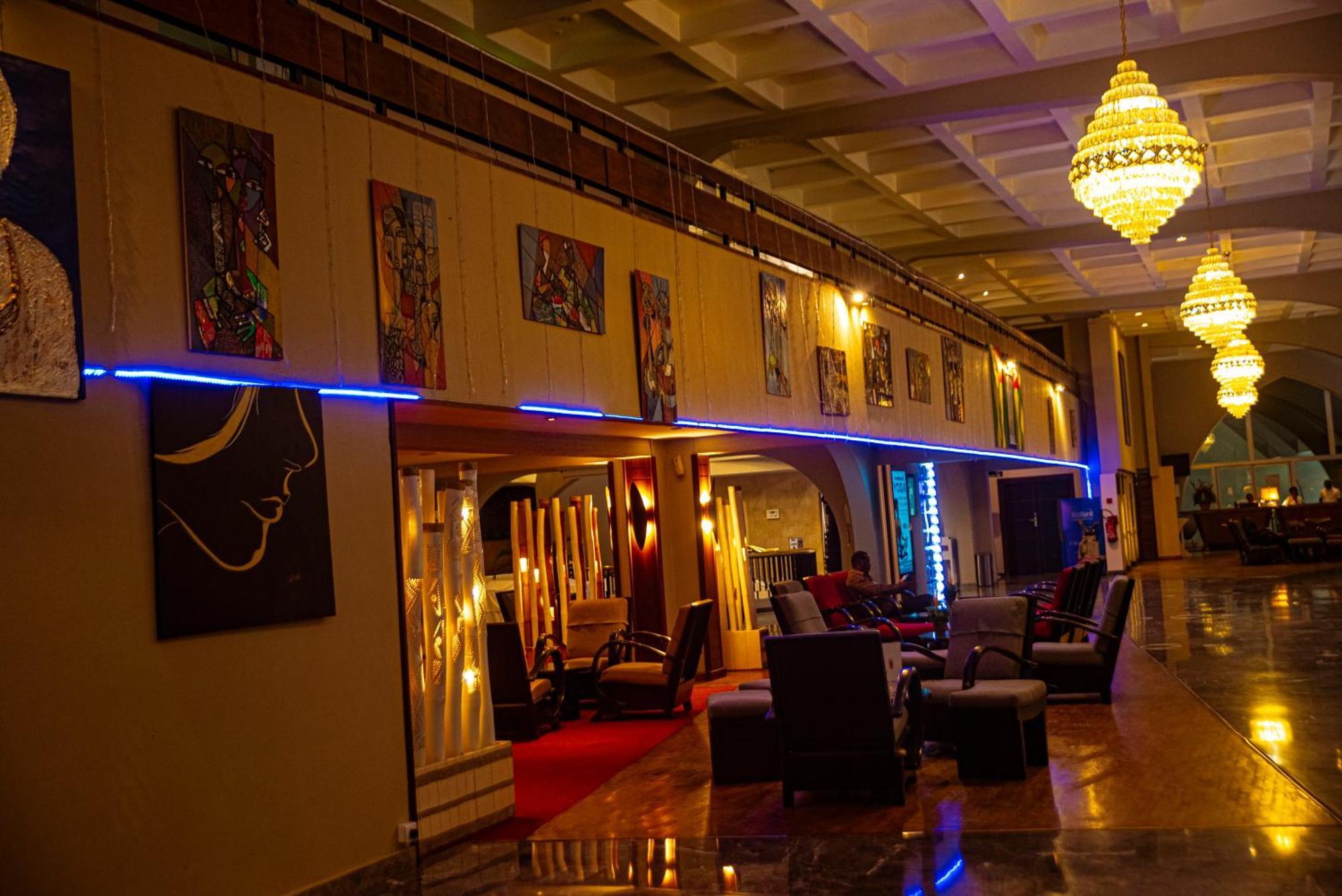 Hotel Sarakawa Lomé Eksteriør billede
