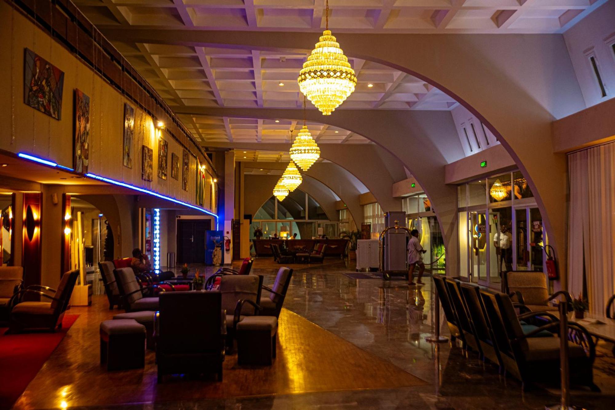 Hotel Sarakawa Lomé Eksteriør billede