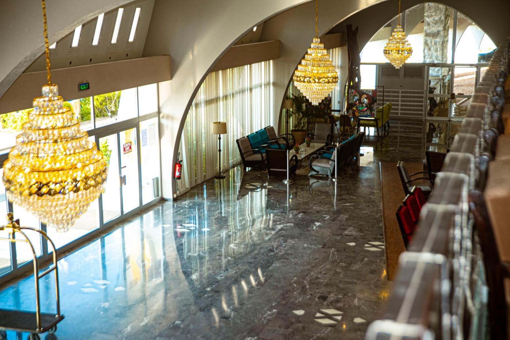 Hotel Sarakawa Lomé Eksteriør billede